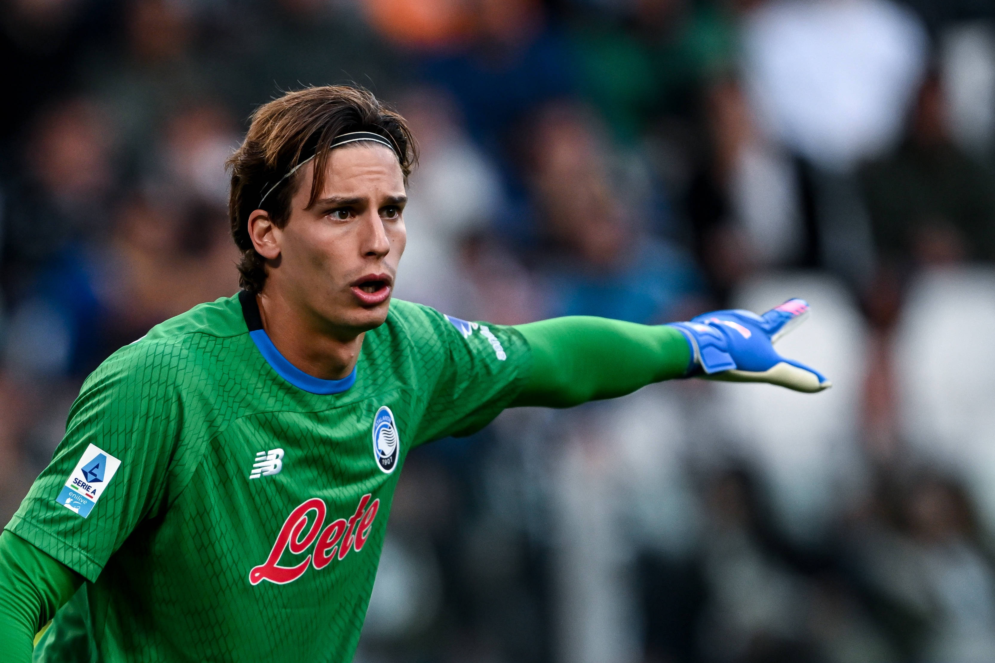 世界杯高清直播-米体:尤文门将位置引援首选卡内塞基,也在考虑德赫亚和阿利松